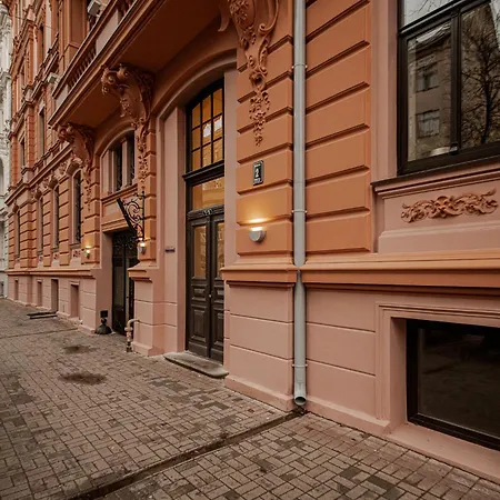 Апартаменты Elegant In Quiet Center Рига